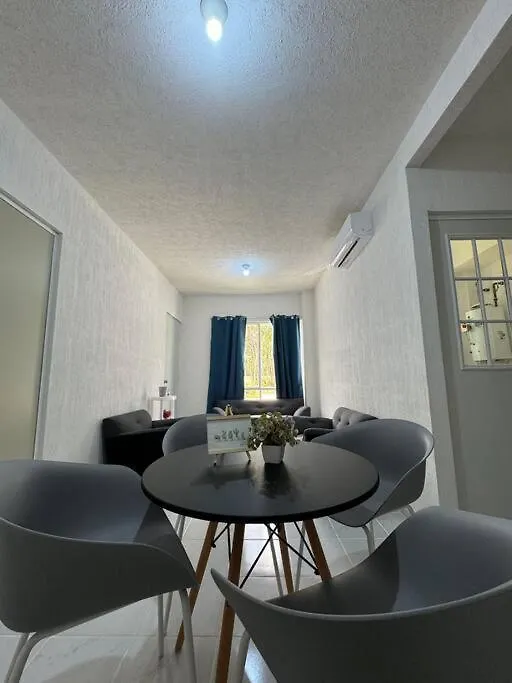 Placentero Depto Alberca Cancún Apartamento